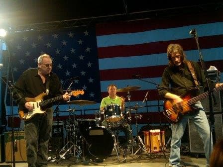 Jimmy Thackery & The Drivers