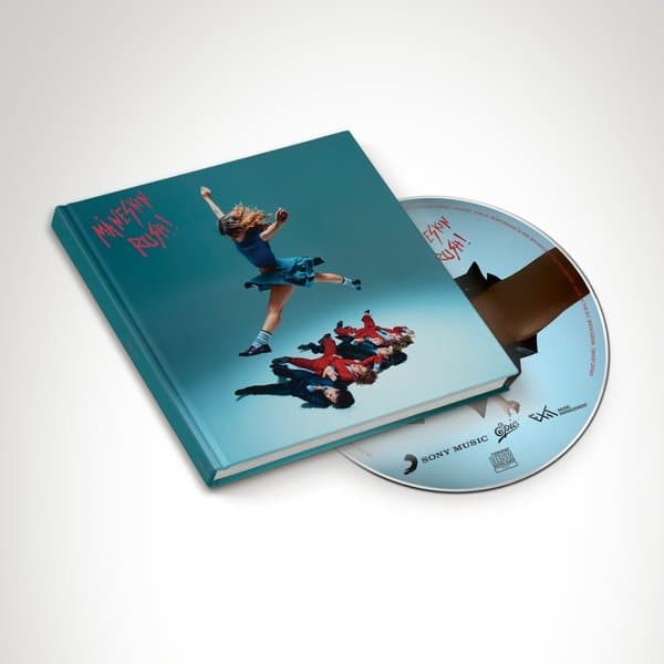 Måneskin - Rush! (CD) (Deluxe Hard Cover Book)