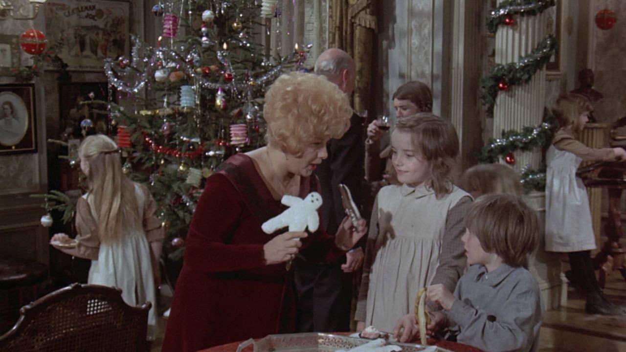 Whoever Slew Auntie Roo? (Import)